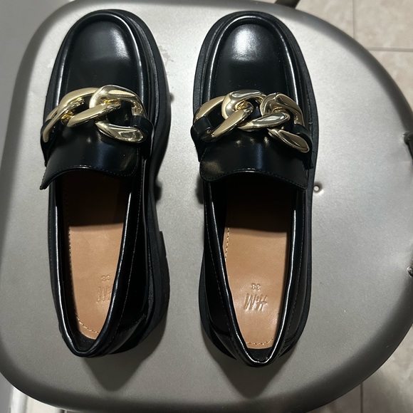 Black chunky loafers - Picture 2 of 5